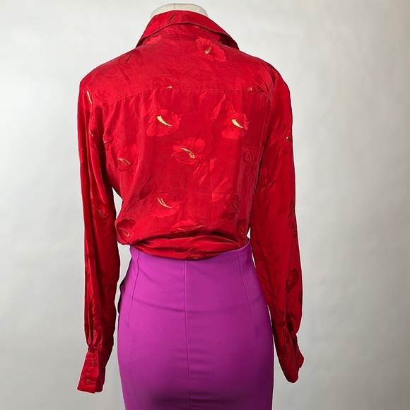 Beautiful Red silk vintage top - Picture 2 of 9